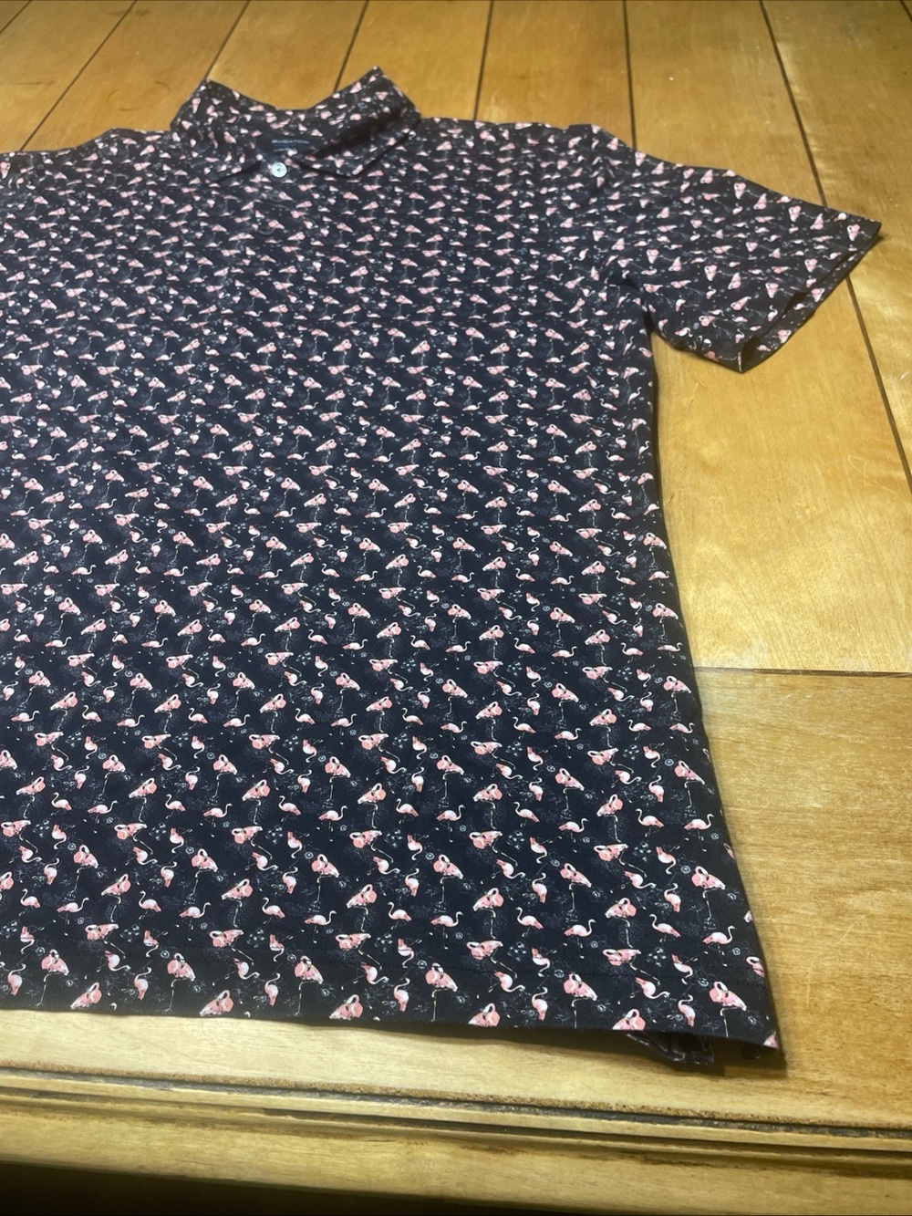 Bugatchi OooCotton 8 Way Tech Black Polo with Pink Flamingo Motif Size Large - Picture 3 of 16